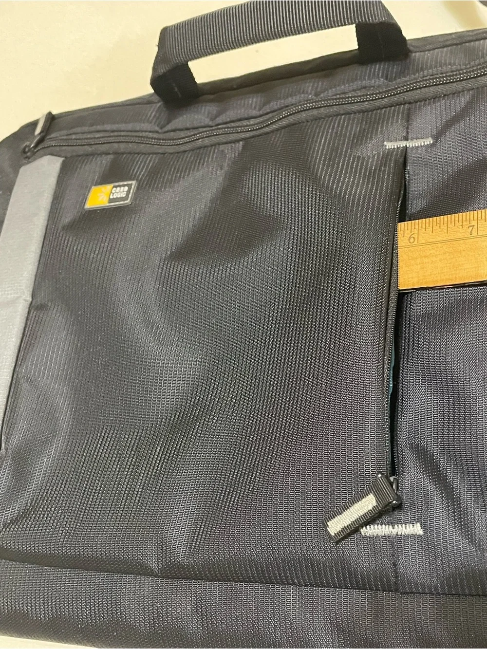 Case Logic Black and Gray Laptop Messenger Bag